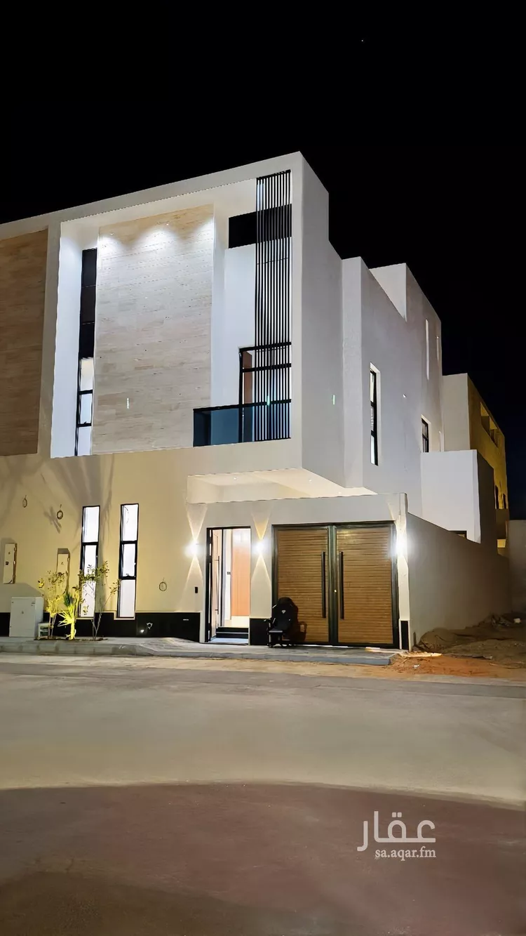 فيلا للبيع في شارع أحمد بن علي الشوائطي, حي المهدية, مدينة الرياض, منطقة الرياض