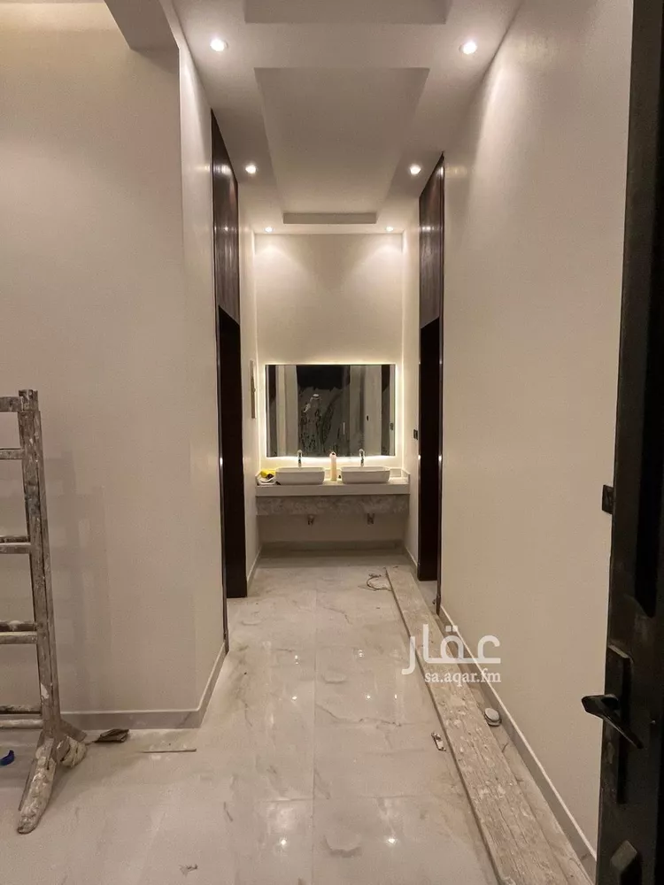 فيلا للبيع في شارع محمد بن احمد الحجازي, حي المهدية, مدينة الرياض, منطقة الرياض صورة 3