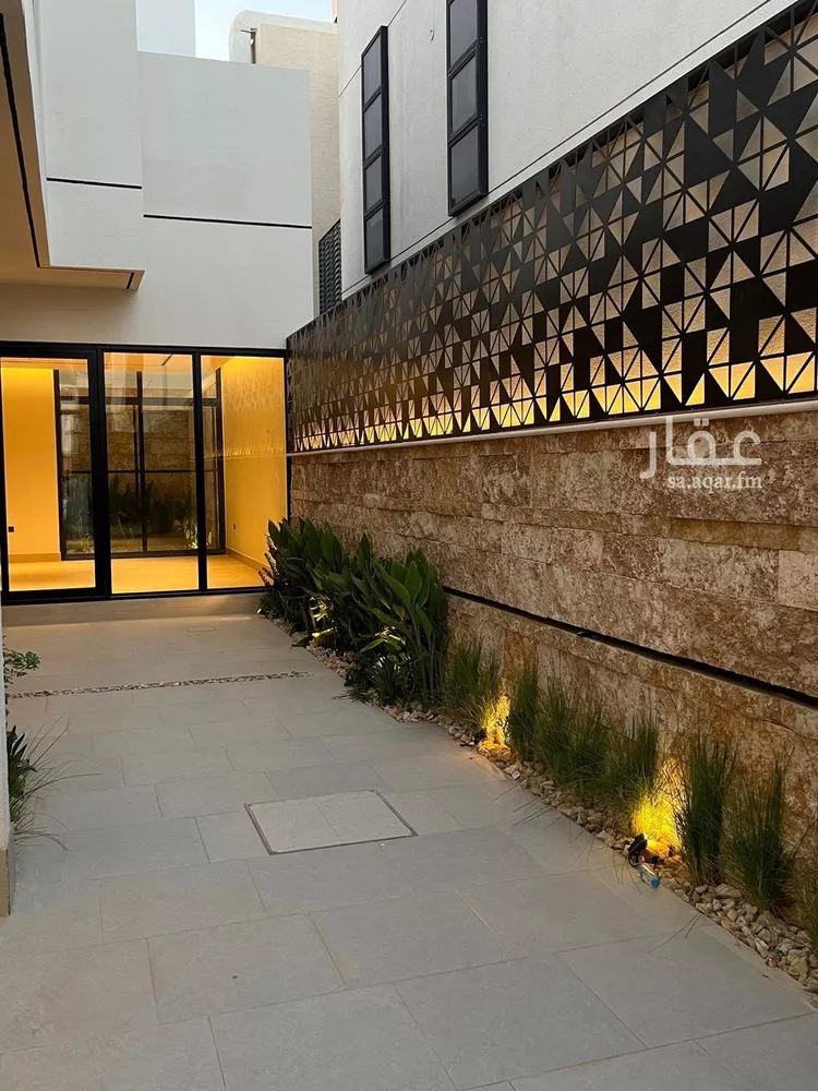 فيلا للبيع في شارع إبراهيم بن محمد الزمزمي, حي المهدية, مدينة الرياض, منطقة الرياض صورة 3