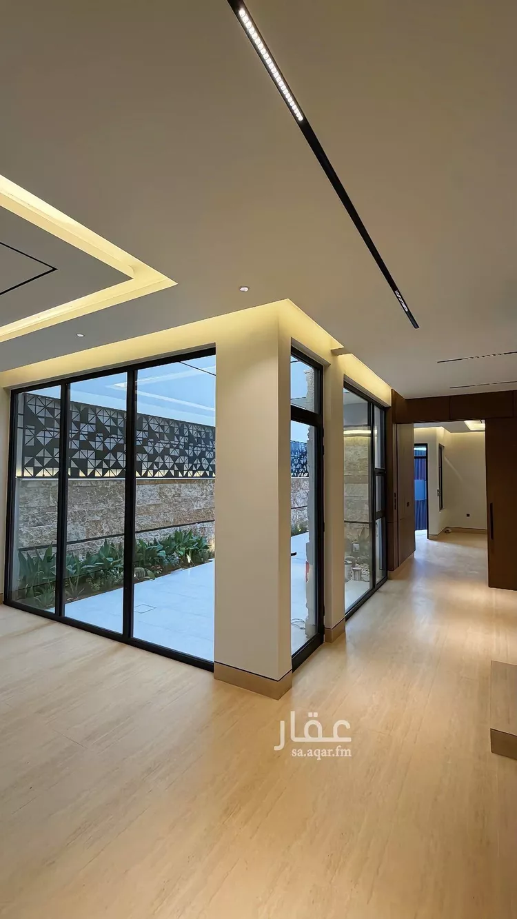 فيلا للبيع في شارع أحمد بن علي الشوائطي, حي المهدية, مدينة الرياض, منطقة الرياض صورة 5