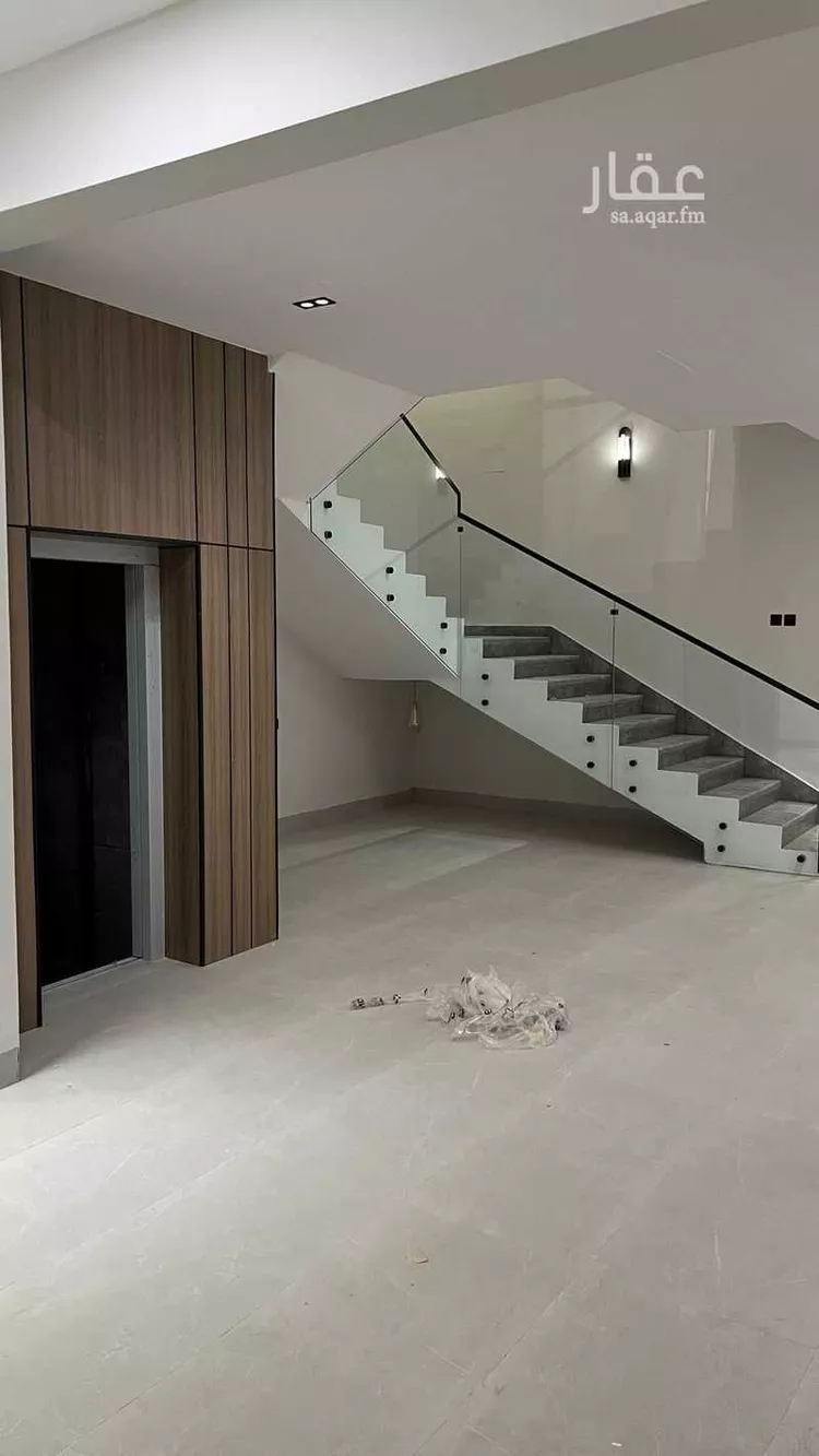 فيلا للبيع في شارع فواد سزكين , حي المهدية, مدينة الرياض, منطقة الرياض صورة 2