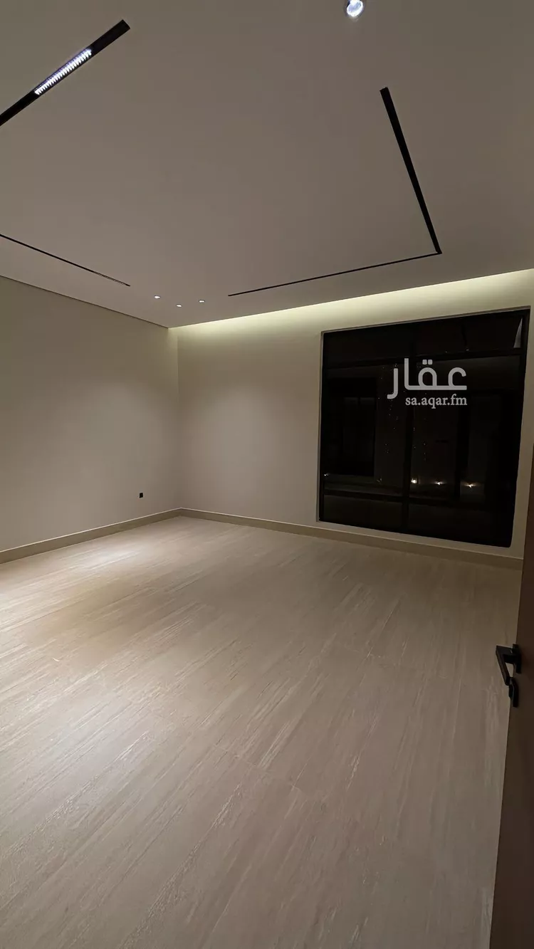 فيلا للبيع في شارع أحمد بن علي الشوائطي, حي المهدية, مدينة الرياض, منطقة الرياض صورة 5