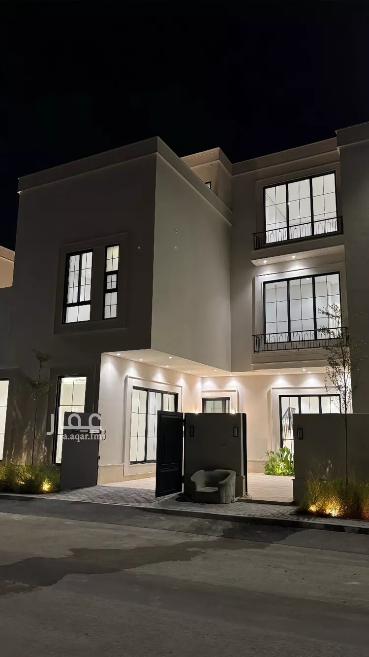 فيلا للبيع في شارع محمد بن عبدالرحمن ريس, حي المهدية, مدينة الرياض, منطقة الرياض