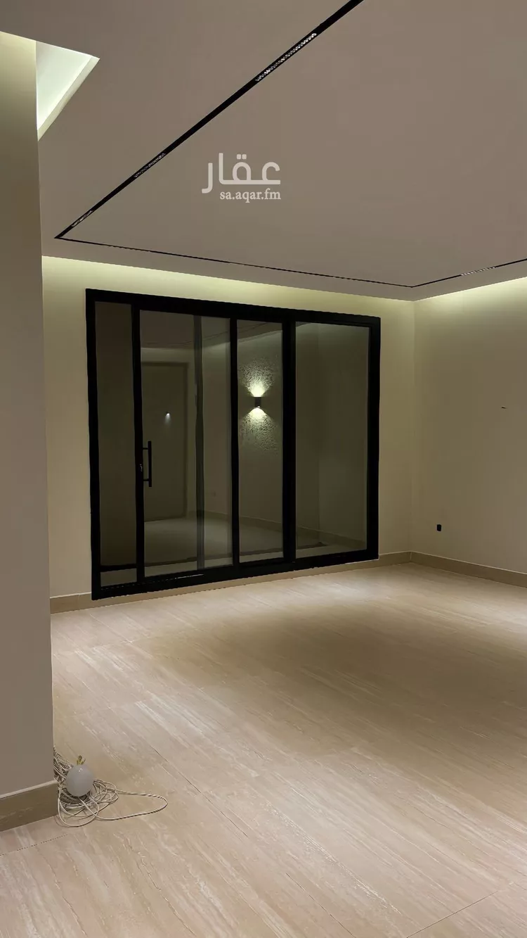 فيلا للبيع في شارع أحمد بن علي الشوائطي, حي المهدية, مدينة الرياض, منطقة الرياض صورة 5