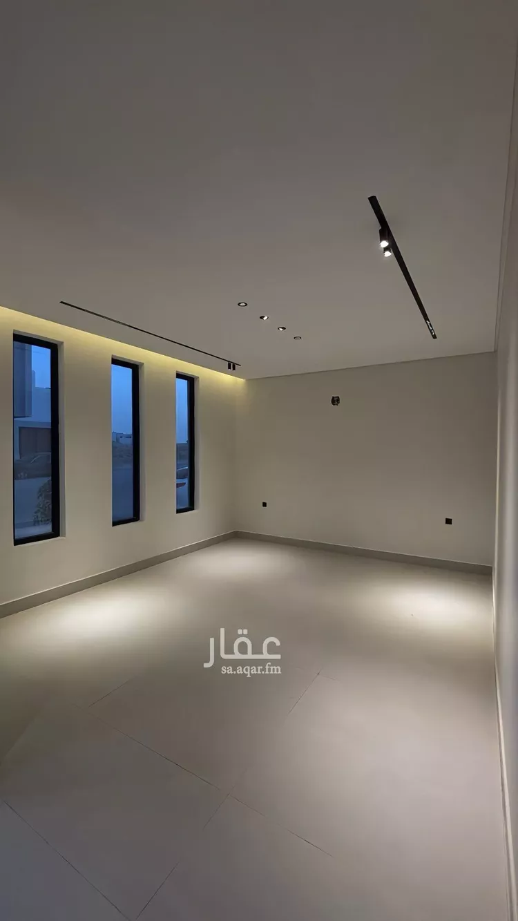 فيلا للبيع في شارع ابن اللبودي, حي المهدية, مدينة الرياض, منطقة الرياض صورة 3