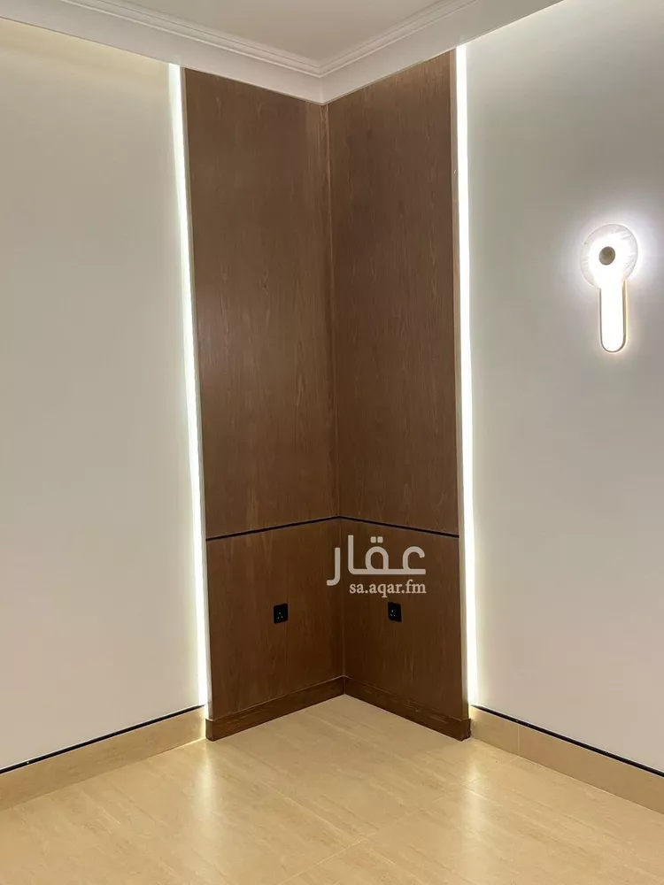 فيلا للبيع في شارع قطب الدين بن السلطان, حي المهدية, مدينة الرياض, منطقة الرياض صورة 3