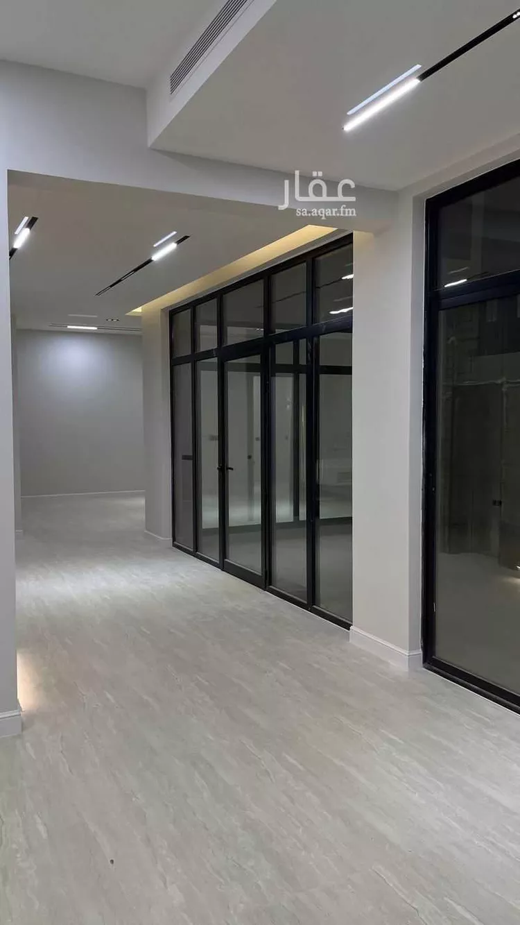 فيلا للبيع في شارع محمد بن أبي بكر القيم, حي المهدية, مدينة الرياض, منطقة الرياض صورة 4