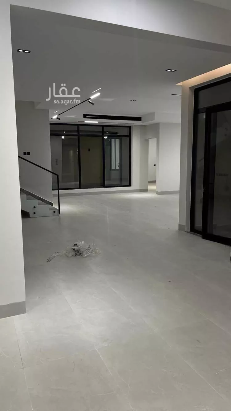 فيلا للبيع في شارع فواد سزكين , حي المهدية, مدينة الرياض, منطقة الرياض صورة 5