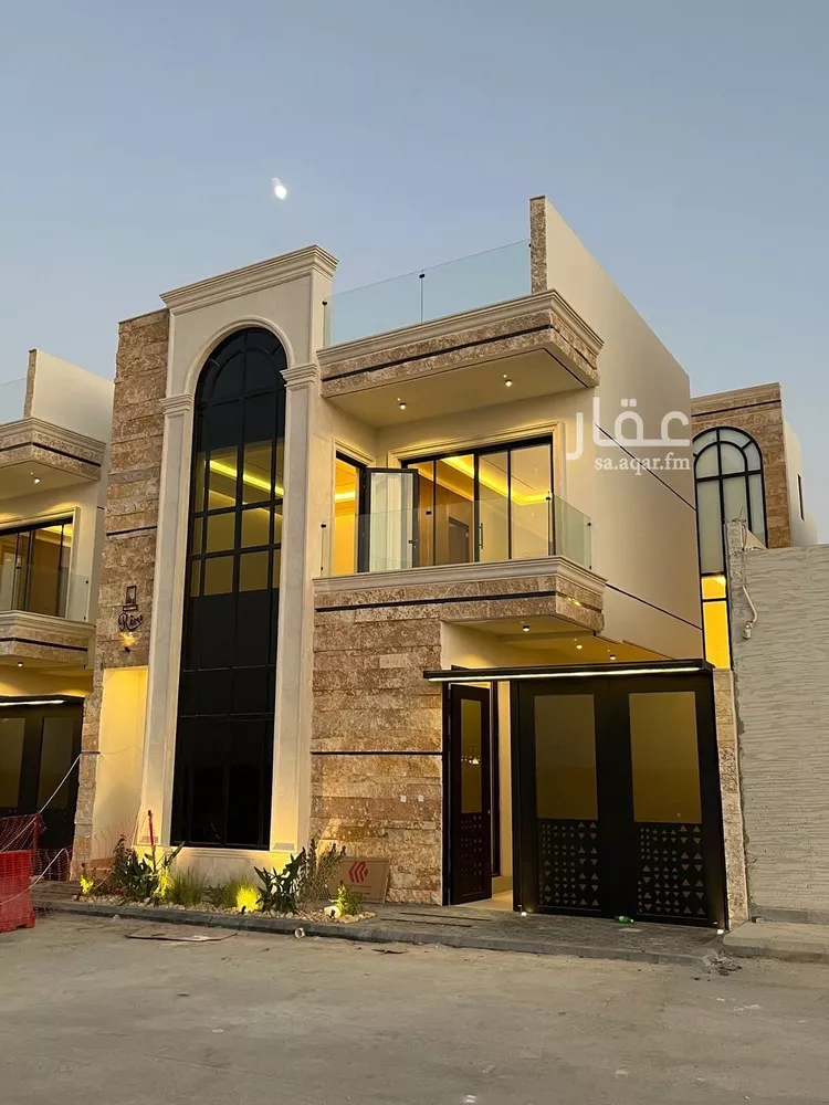 فيلا للبيع في شارع قطب الدين بن السلطان, حي المهدية, مدينة الرياض, منطقة الرياض صورة 2