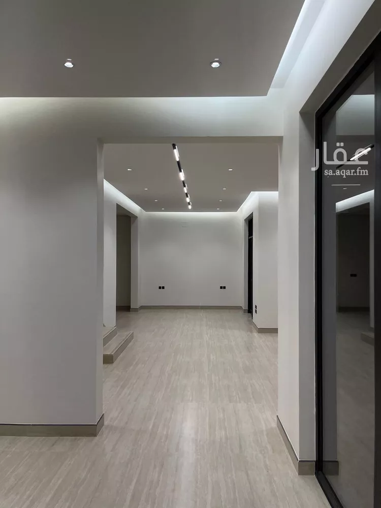 فيلا للبيع في شارع إبراهيم بن محمد الزمزمي, حي المهدية, مدينة الرياض, منطقة الرياض صورة 5