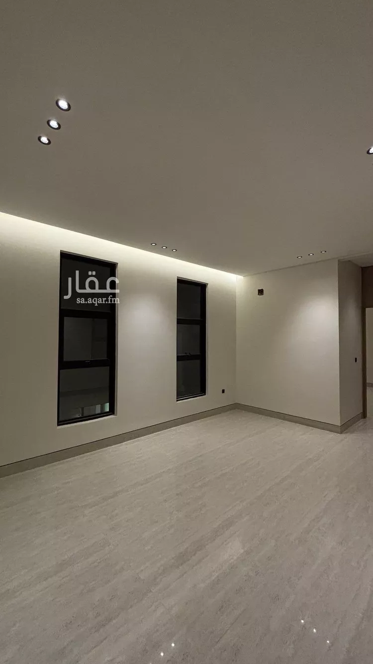 فيلا للبيع في شارع أحمد بن علي الشوائطي, حي المهدية, مدينة الرياض, منطقة الرياض صورة 3