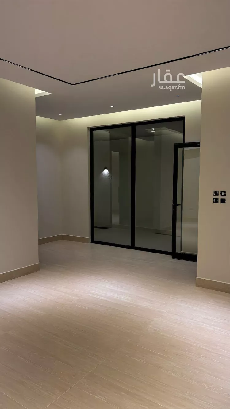 فيلا للبيع في شارع أحمد بن علي الشوائطي, حي المهدية, مدينة الرياض, منطقة الرياض صورة 4