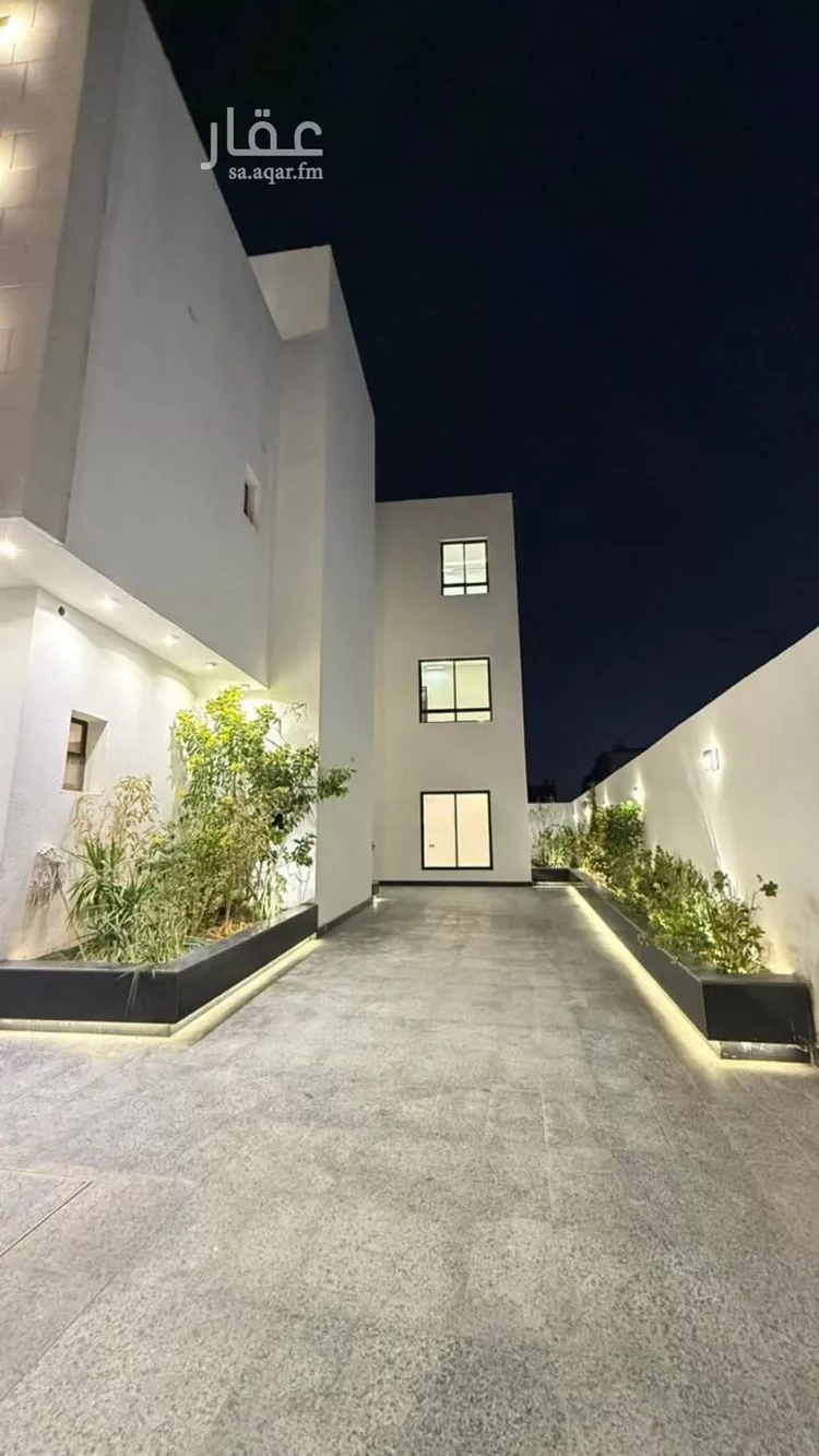 Villa for Sale in Riyadh Al Mahdiyah