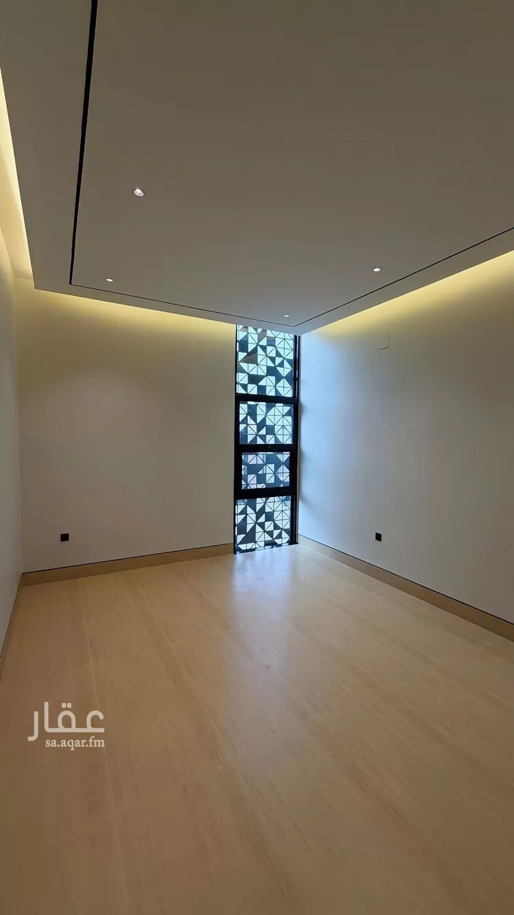 فيلا للبيع في شارع ابن اللبودي, حي المهدية, مدينة الرياض, منطقة الرياض صورة 2