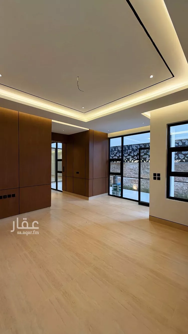 فيلا للبيع في شارع أحمد بن علي الشوائطي, حي المهدية, مدينة الرياض, منطقة الرياض صورة 4