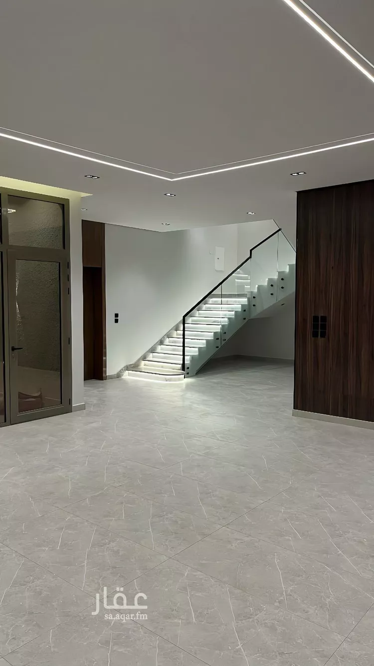 فيلا للبيع في شارع ابي نزار, حي المهدية, مدينة الرياض, منطقة الرياض صورة 3