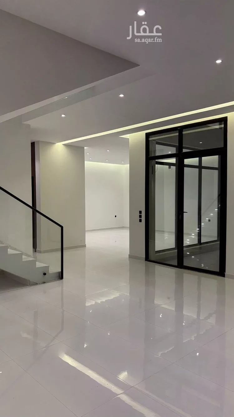 فيلا للبيع في شارع ابي نزار, حي المهدية, مدينة الرياض, منطقة الرياض صورة 3