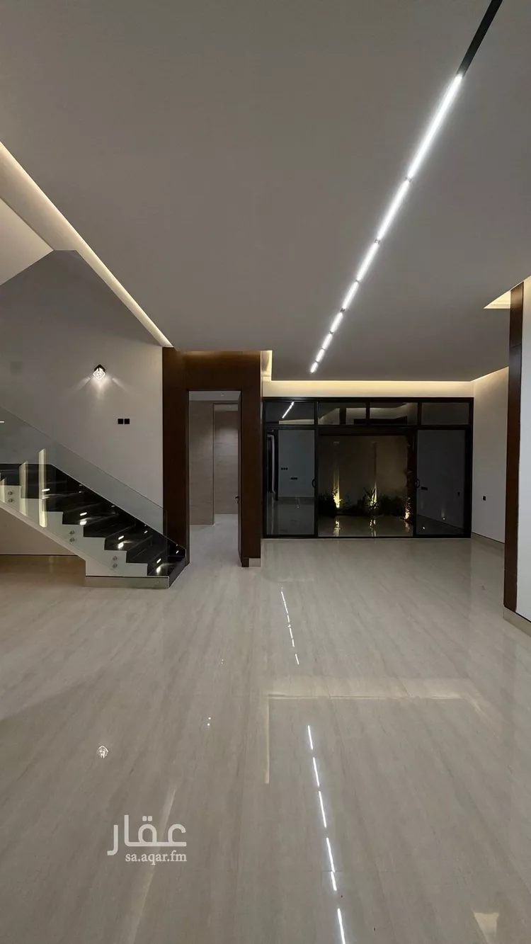 فيلا للبيع في شارع أحمد بن علي الشوائطي, حي المهدية, مدينة الرياض, منطقة الرياض صورة 4