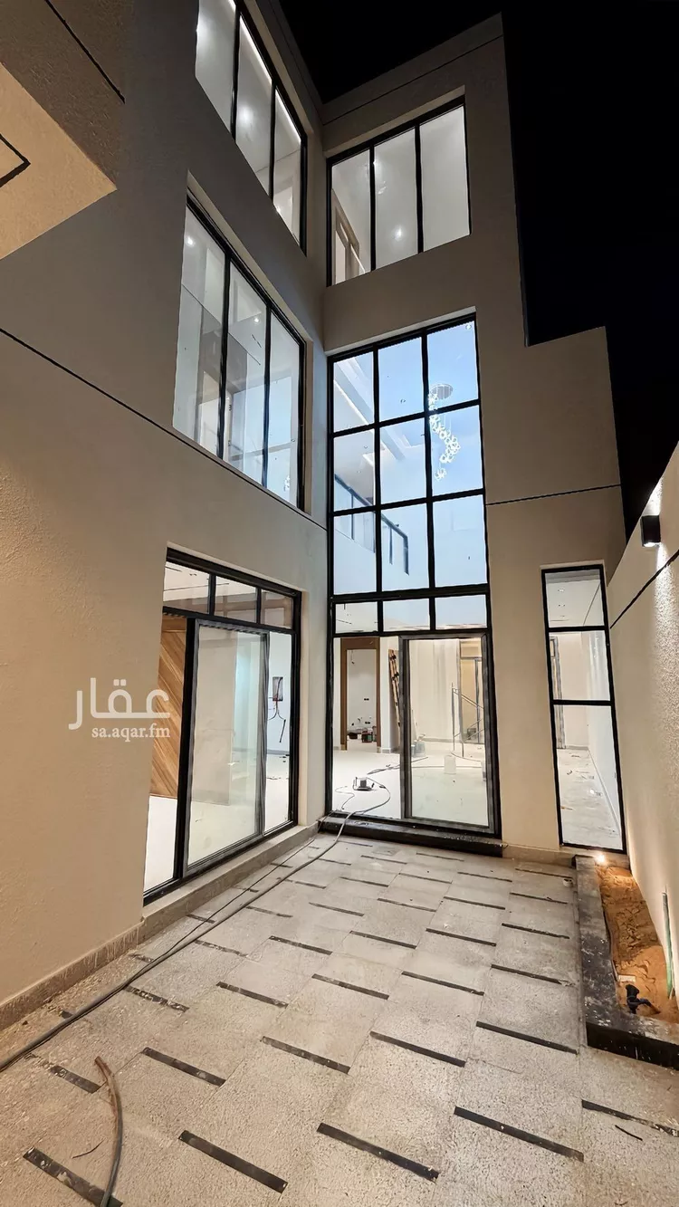فيلا للبيع في شارع ابن دقيقة, حي المهدية, مدينة الرياض, منطقة الرياض 7
