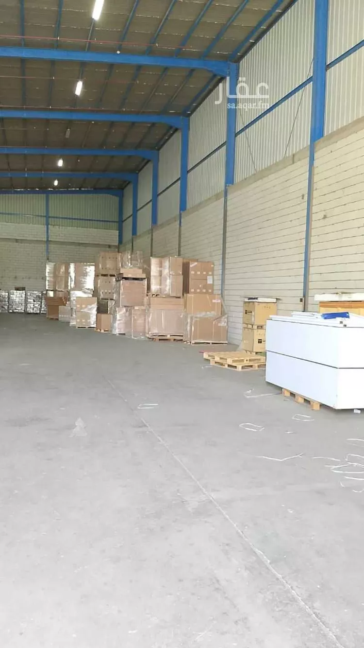 محل للبيع في شارع عبد الله بن خالد بن أسيد, حي السروات, مدينة جدة, منطقة مكة المكرمة