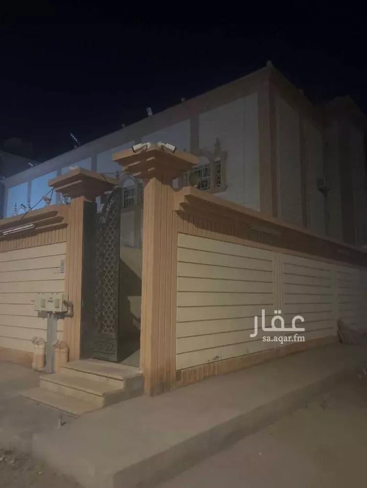 شقة للإيجار في شارع كعب بن زهير ، حي الملك عبدالله ، بيشة ، بيشة