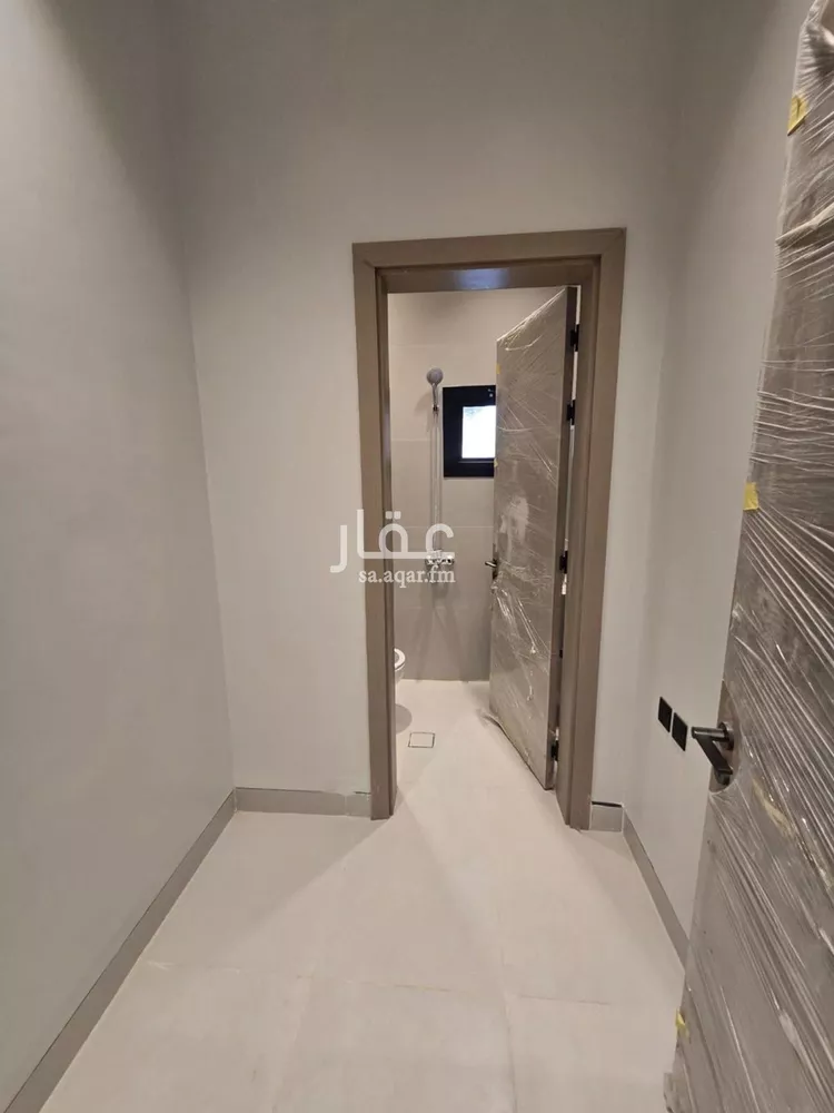 فيلا للبيع في شارع أسعد المدني, حي المعيزيلة, مدينة الرياض, منطقة الرياض 6