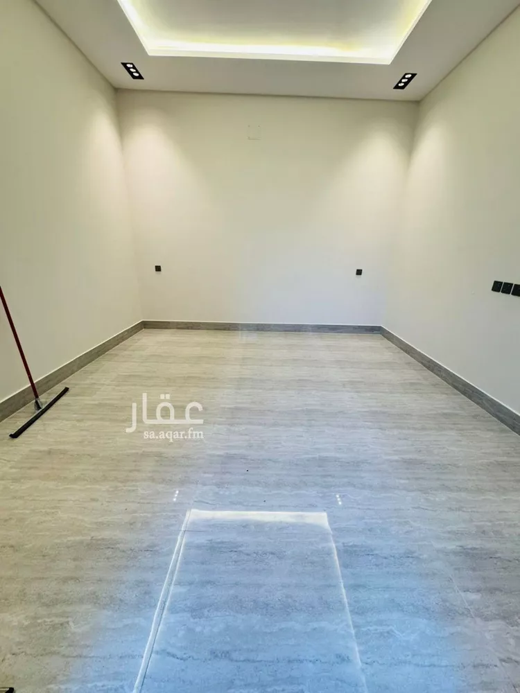 دور للبيع في شارع خرزة, حي الرمال, مدينة الرياض, منطقة الرياض صورة 3