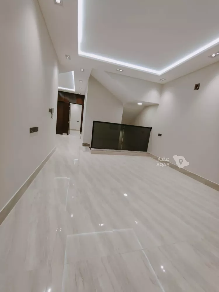 فيلا للبيع في شارع أبي الكرم العكبري, حي المونسية, مدينة الرياض, منطقة الرياض صورة 2