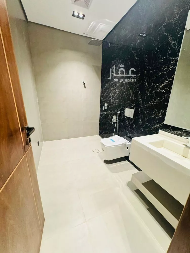 فيلا للبيع في شارع رقم 325, حي المونسية, مدينة الرياض, منطقة الرياض 6