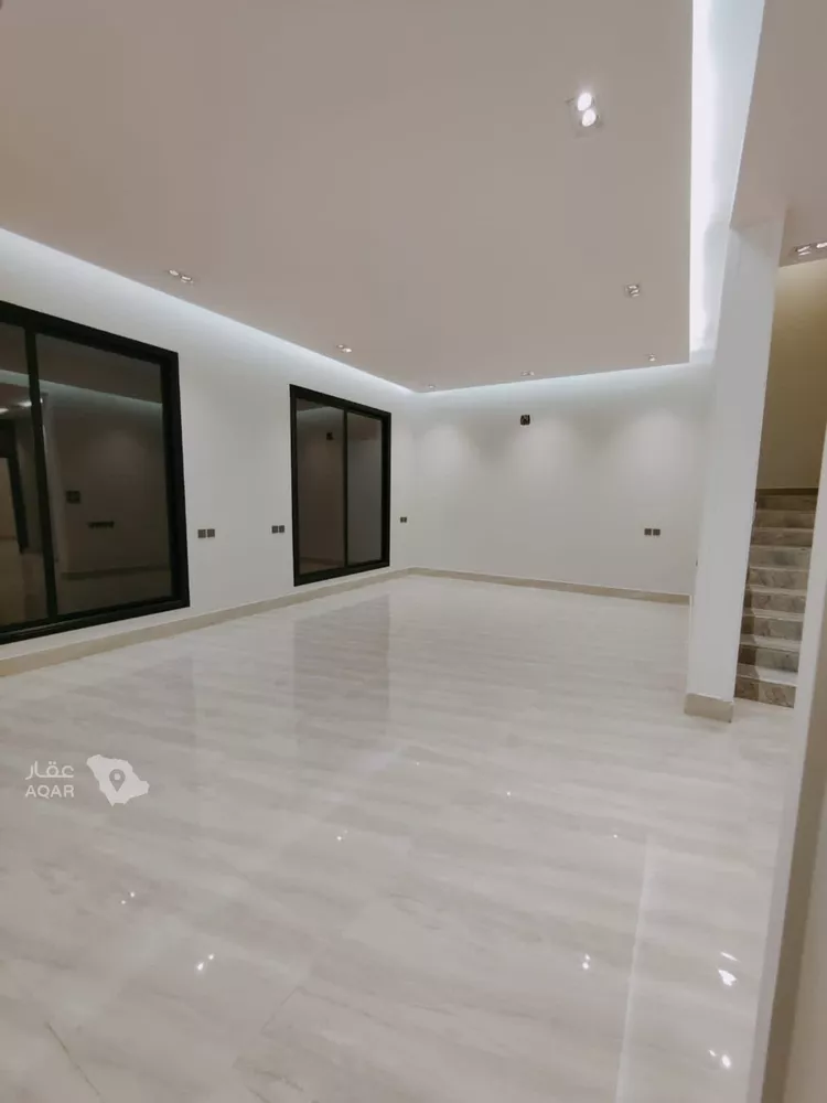 فيلا للبيع في شارع أبي الكرم العكبري, حي المونسية, مدينة الرياض, منطقة الرياض 10