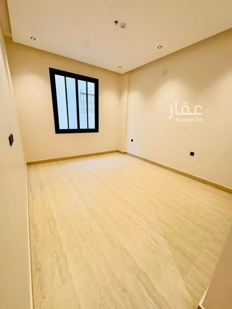 شقة للبيع في شارع الخزنة, حي إشبيلية, مدينة الرياض, منطقة الرياض صورة 3