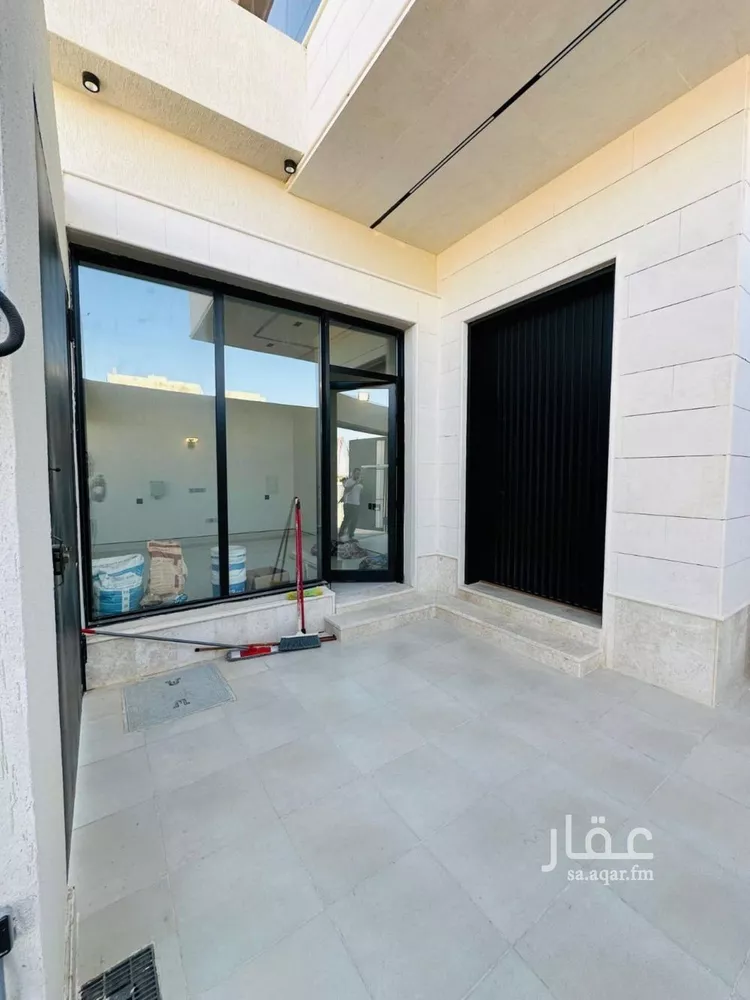 فيلا للبيع في شارع قابوس, حي المعيزيلة, مدينة الرياض, منطقة الرياض 15