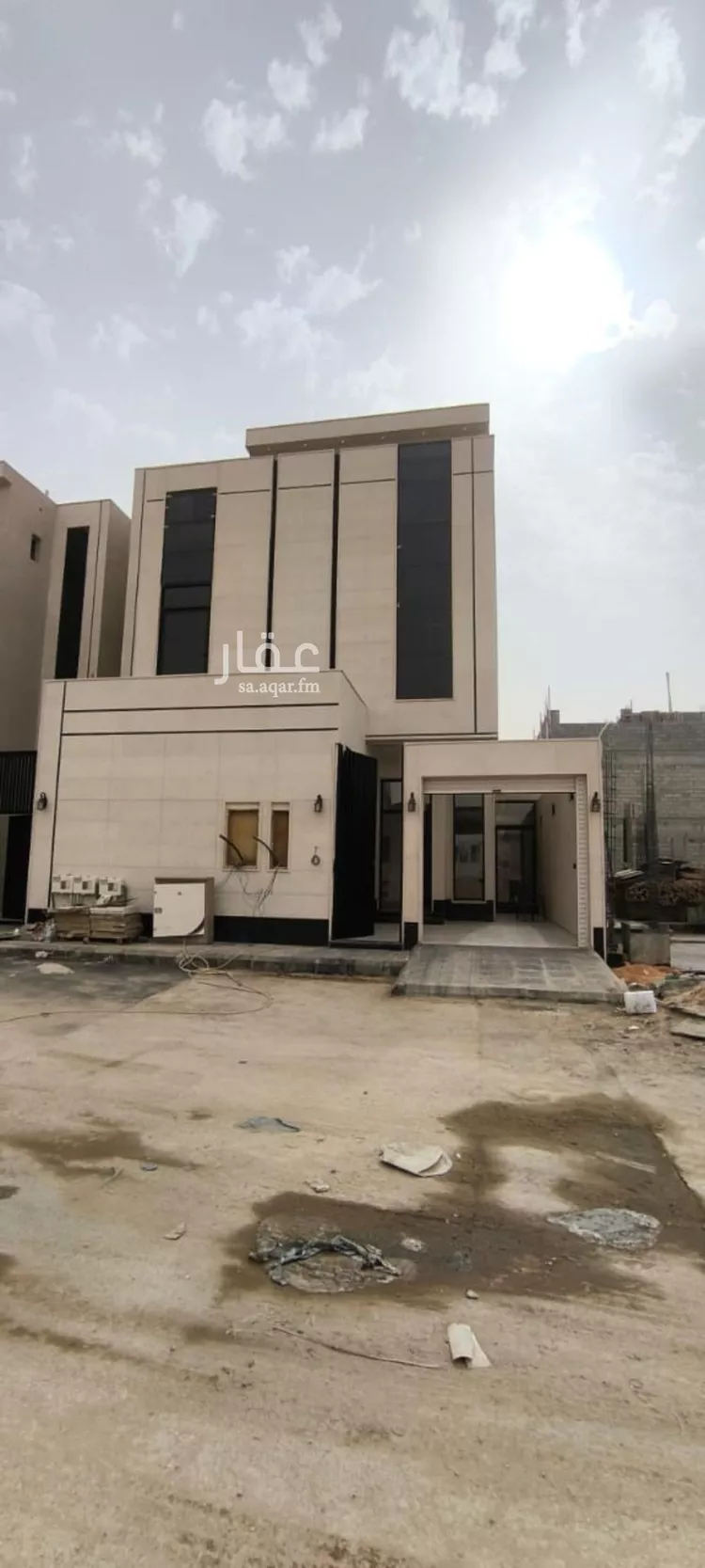 دور للبيع في شارع الصرح, حي المعيزيلة, مدينة الرياض, منطقة الرياض