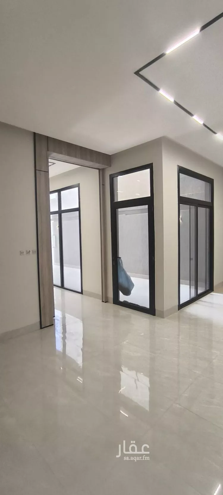 فيلا للبيع في شارع المحايدة, حي المعيزيلة, مدينة الرياض, منطقة الرياض صورة 4