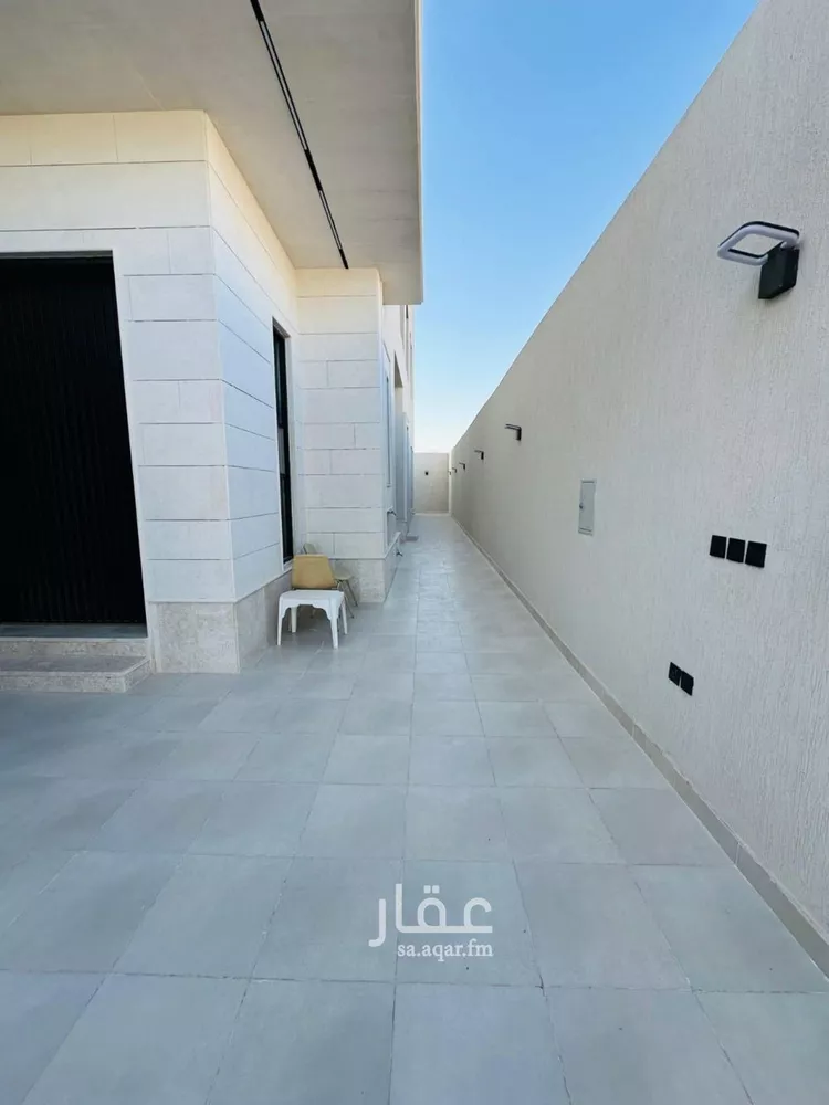فيلا للبيع في شارع قابوس, حي المعيزيلة, مدينة الرياض, منطقة الرياض صورة 4