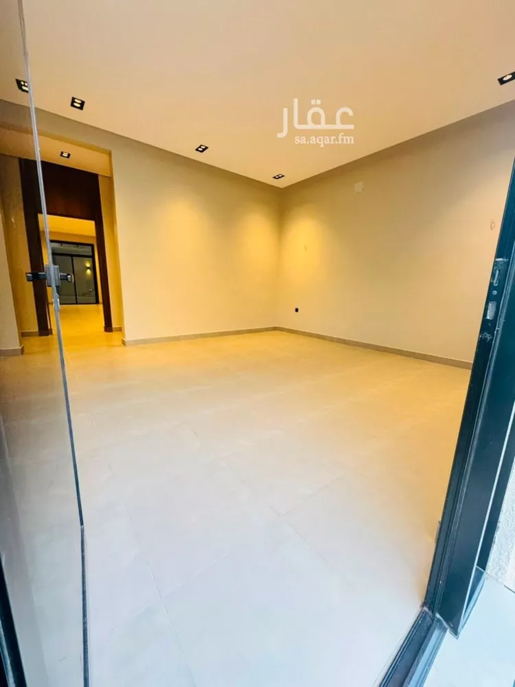 فيلا للبيع في شارع رقم 325, حي المونسية, مدينة الرياض, منطقة الرياض صورة 5
