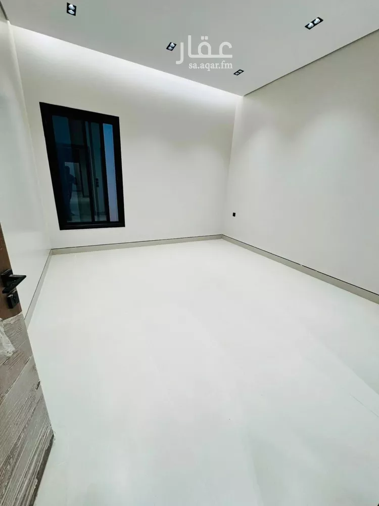 فيلا للبيع في شارع خليج تونس, حي المعيزيلة, مدينة الرياض, منطقة الرياض صورة 2