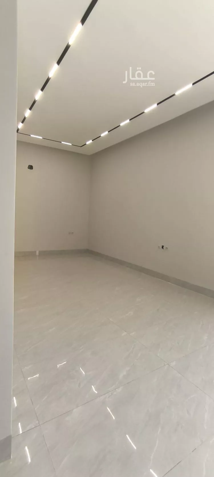 فيلا للبيع في شارع المحايدة, حي المعيزيلة, مدينة الرياض, منطقة الرياض صورة 2