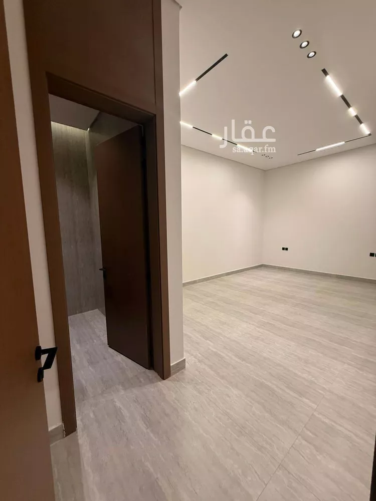 دور للبيع في شارع قابوس, حي المعيزيلة, مدينة الرياض, منطقة الرياض صورة 3