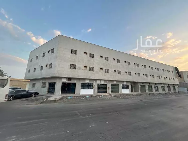 محل للإيجار في شارع عامر النميري, حي أم الحمام الغربي, مدينة الرياض, منطقة الرياض صورة 2