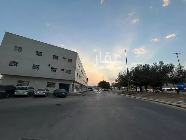 محل للإيجار في شارع عامر النميري, حي أم الحمام الغربي, مدينة الرياض, منطقة الرياض صورة 4