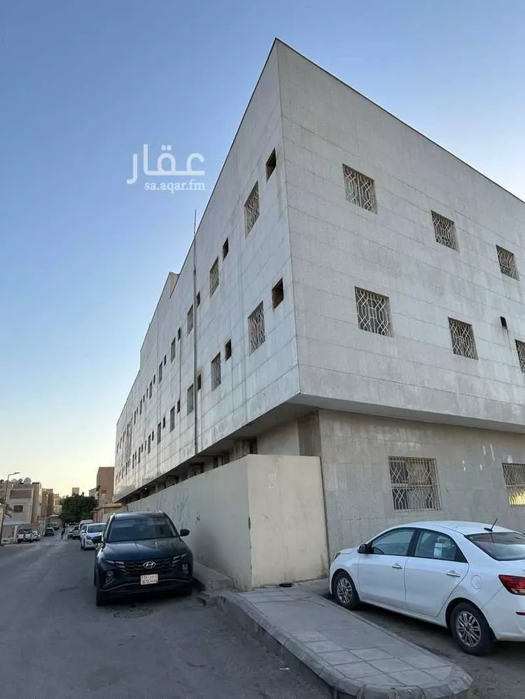 عمارة للإيجار في شارع عامر النميري, حي أم الحمام الغربي, مدينة الرياض, منطقة الرياض صورة 3