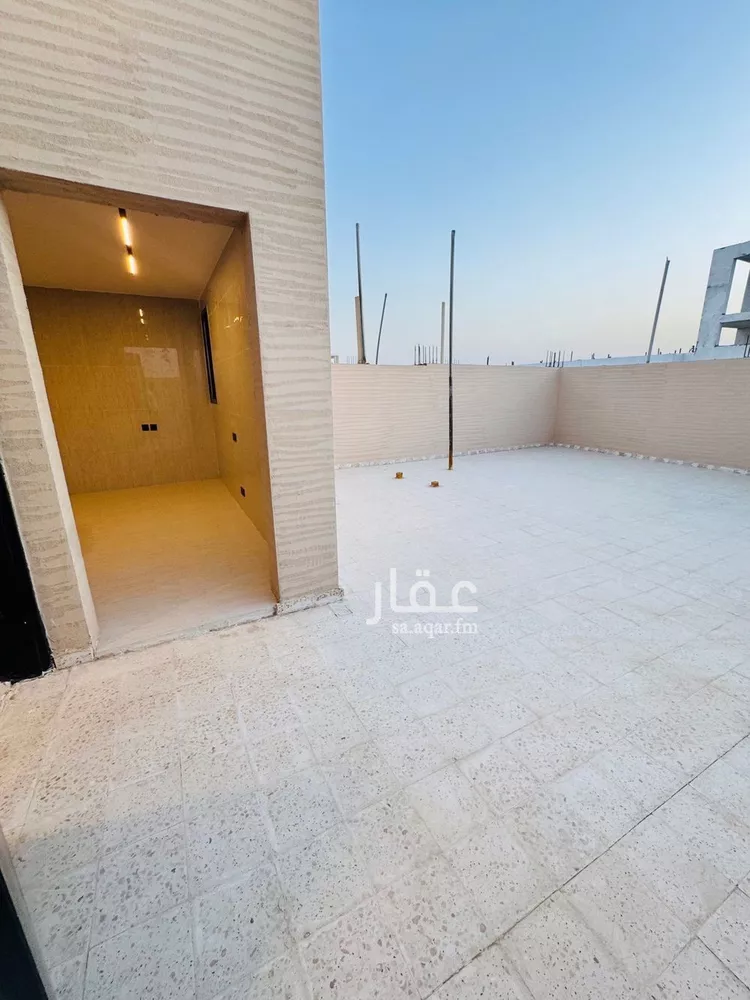 دور للبيع في شارع علي العصامي, حي البيان, مدينة الرياض, منطقة الرياض صورة 3