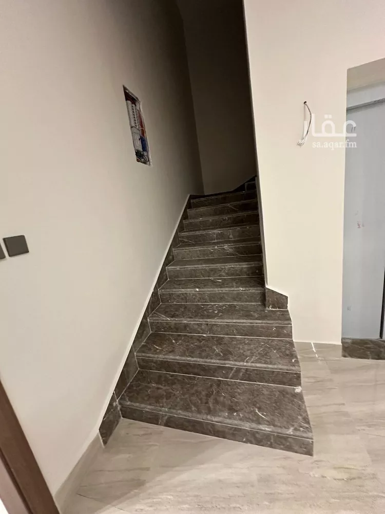 فيلا للبيع في شارع عبدالقدوس الانصاري, حي الرمال, مدينة الرياض, منطقة الرياض صورة 5
