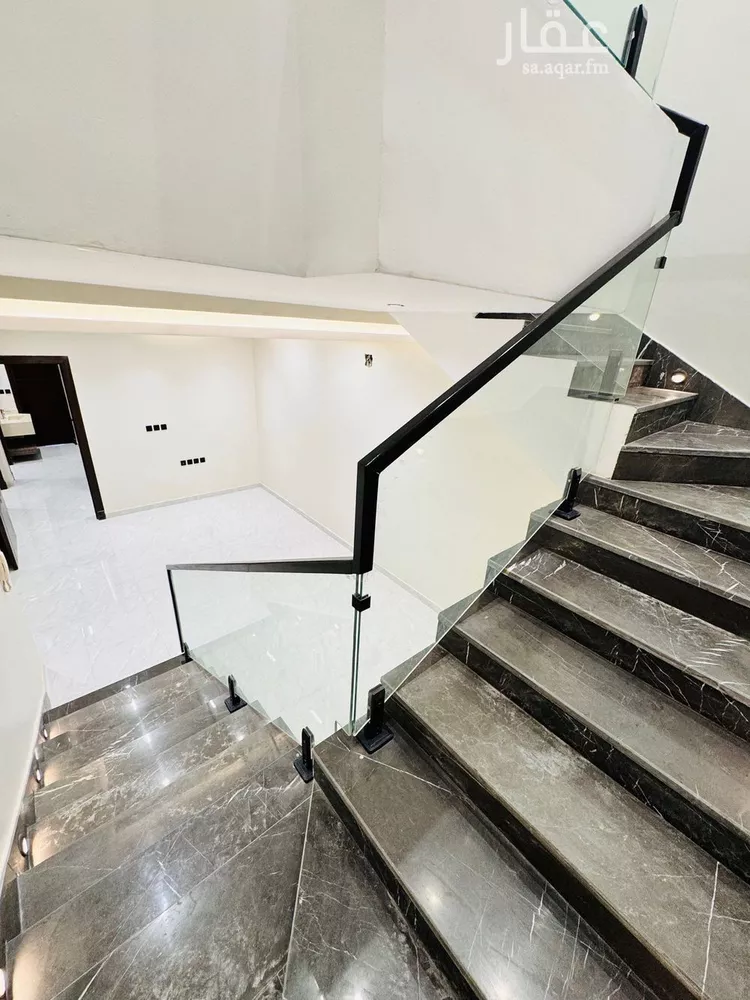 دور للبيع في شارع رقم 385, حي المونسية, مدينة الرياض, منطقة الرياض 13