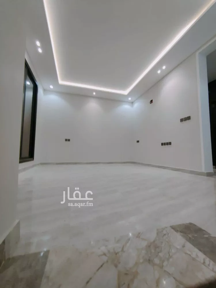 فيلا للبيع في شارع خرزة, حي الرمال, مدينة الرياض, منطقة الرياض صورة 3