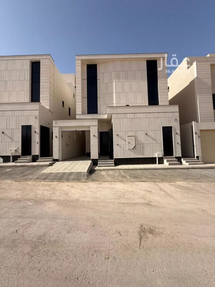 فيلا للبيع في شارع علي بن الأثير, حي الرمال, مدينة الرياض, منطقة الرياض