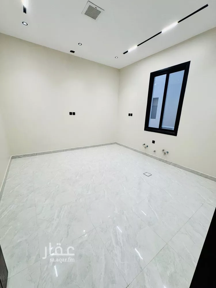 دور للبيع في شارع رقم 385, حي المونسية, مدينة الرياض, منطقة الرياض 7
