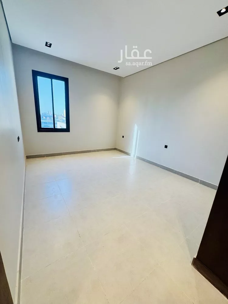 Apartment for Sale in Riyadh Al Yarmouk 10