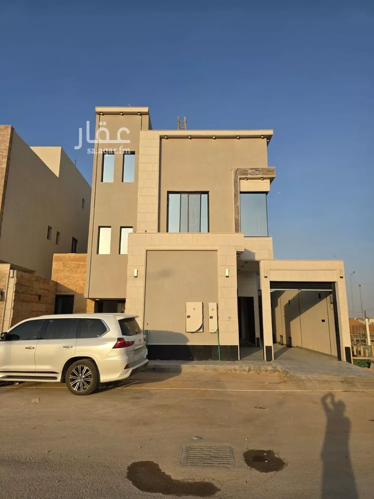 دور للبيع في شارع عبدالقدوس الانصاري, حي الرمال, مدينة الرياض, منطقة الرياض صورة 2